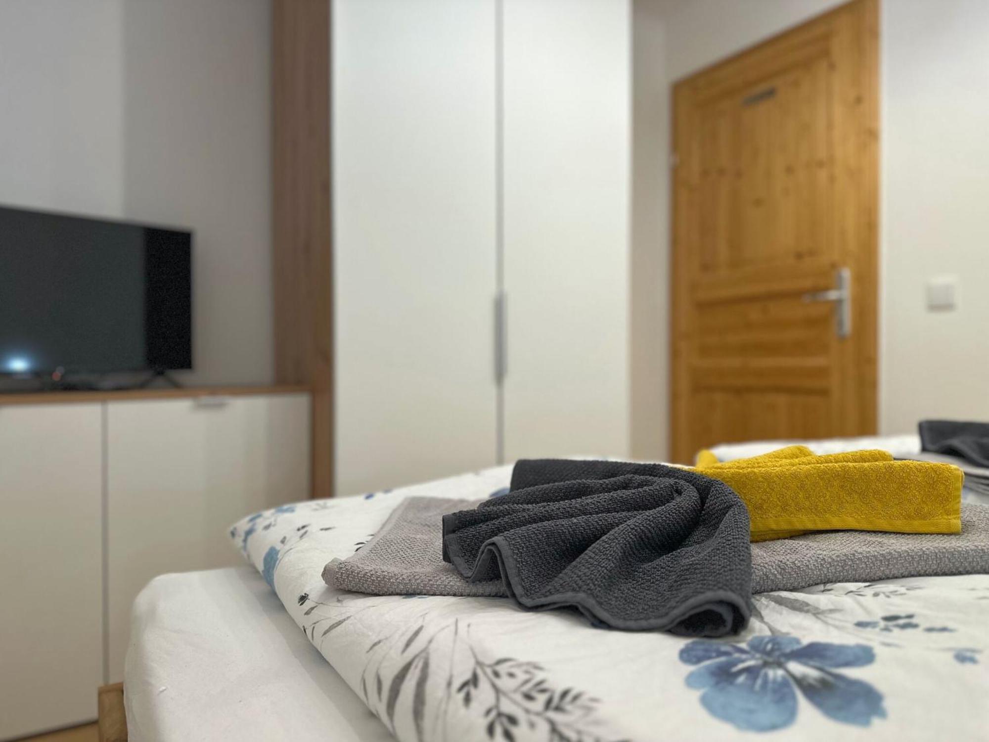 Fantastic Apartment With Terrace Untertauern Esterno foto