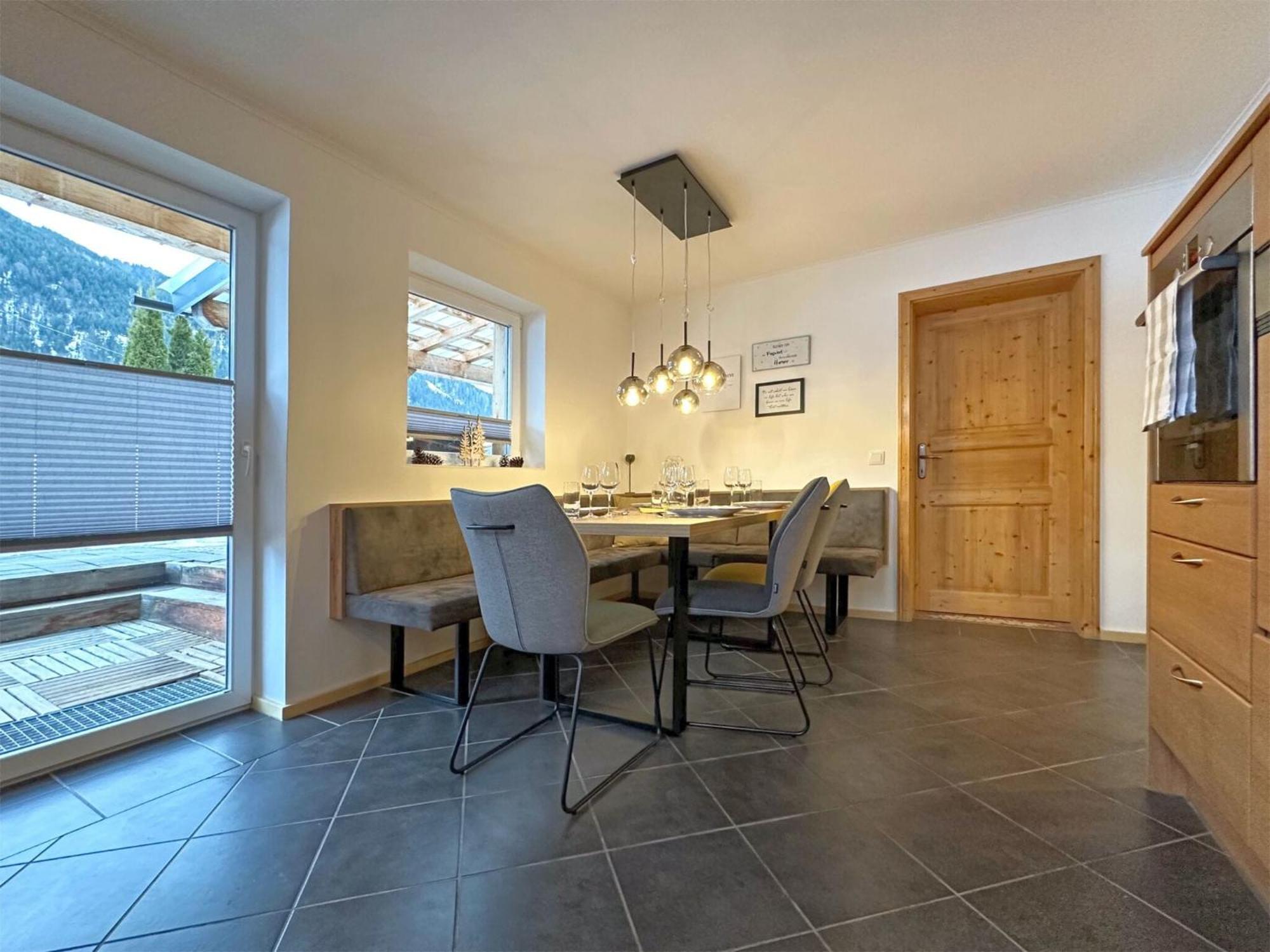 Fantastic Apartment With Terrace Untertauern Esterno foto