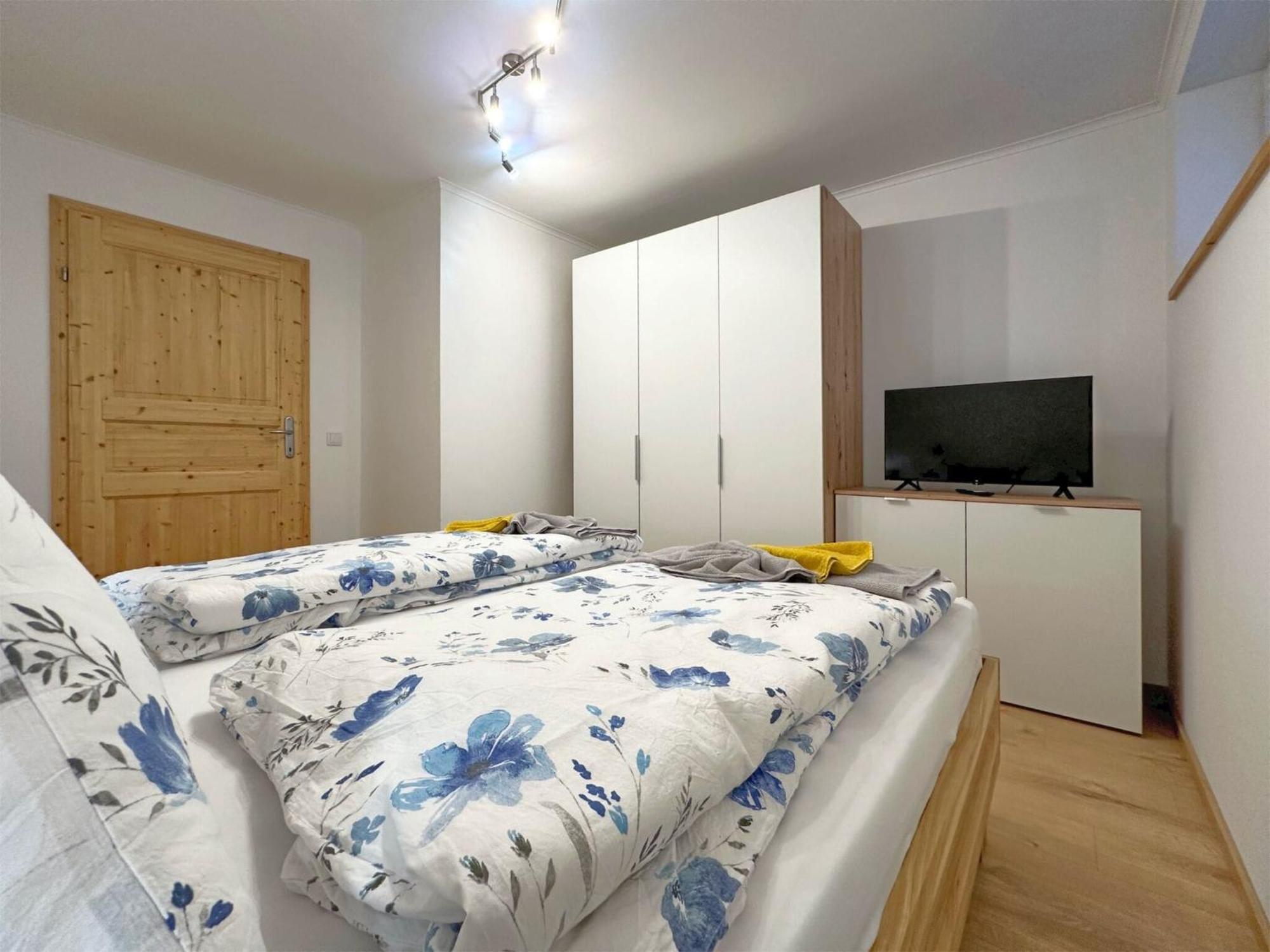 Fantastic Apartment With Terrace Untertauern Esterno foto